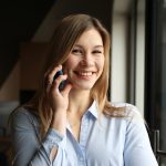 Paulina-i-telefon